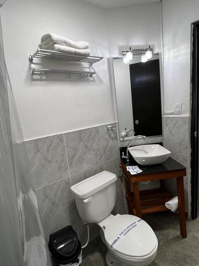 Hotel Perla Central 과야킬 외부 사진